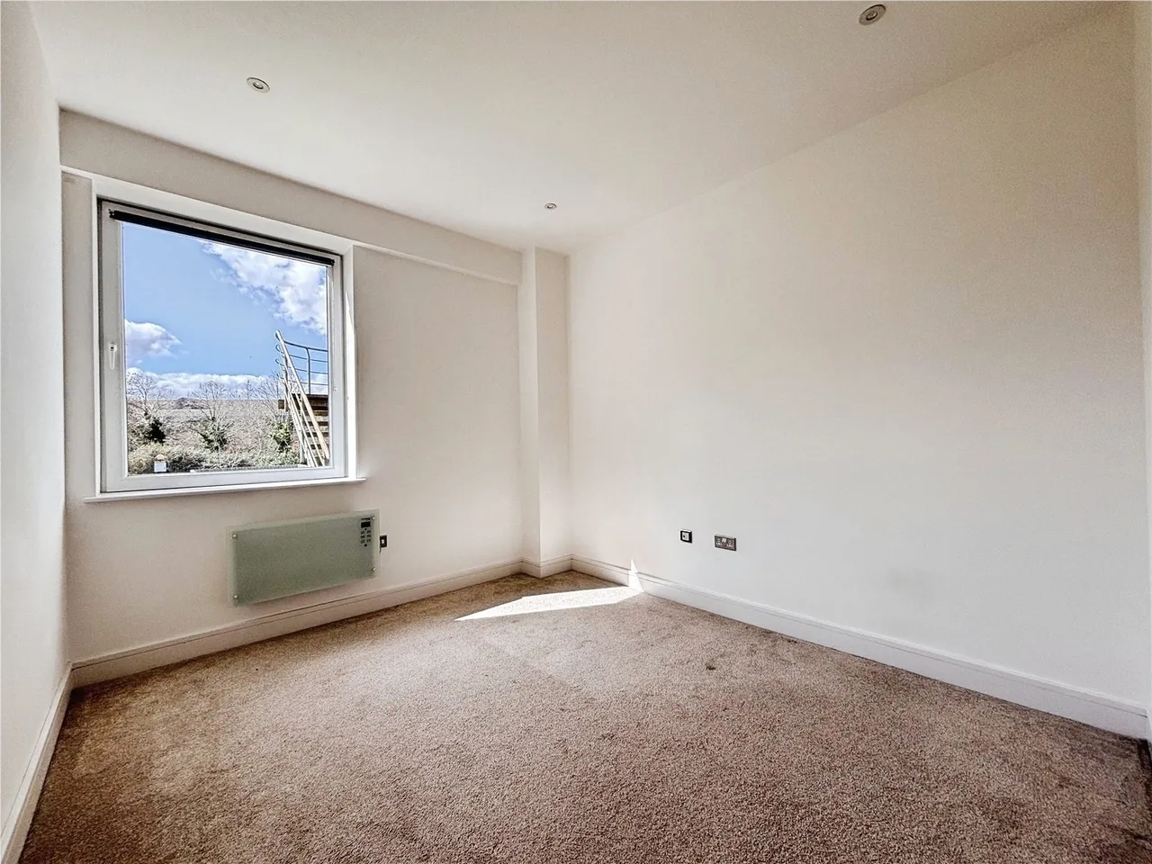 Bartley Way, Hook, RG27, photo 6