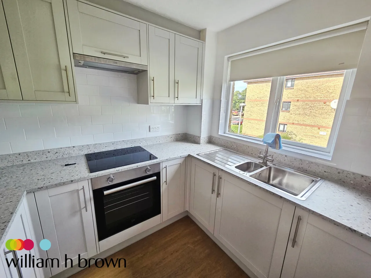 Waterside Close, BARKING, photo 6