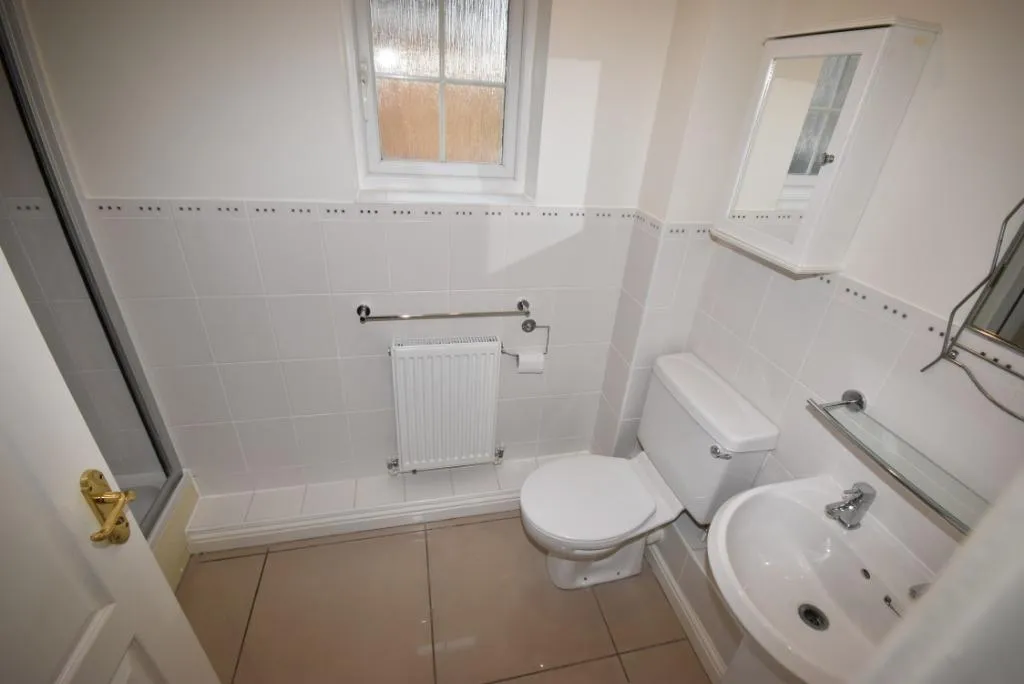 Rye Close, Sleaford, NG34, photo 9
