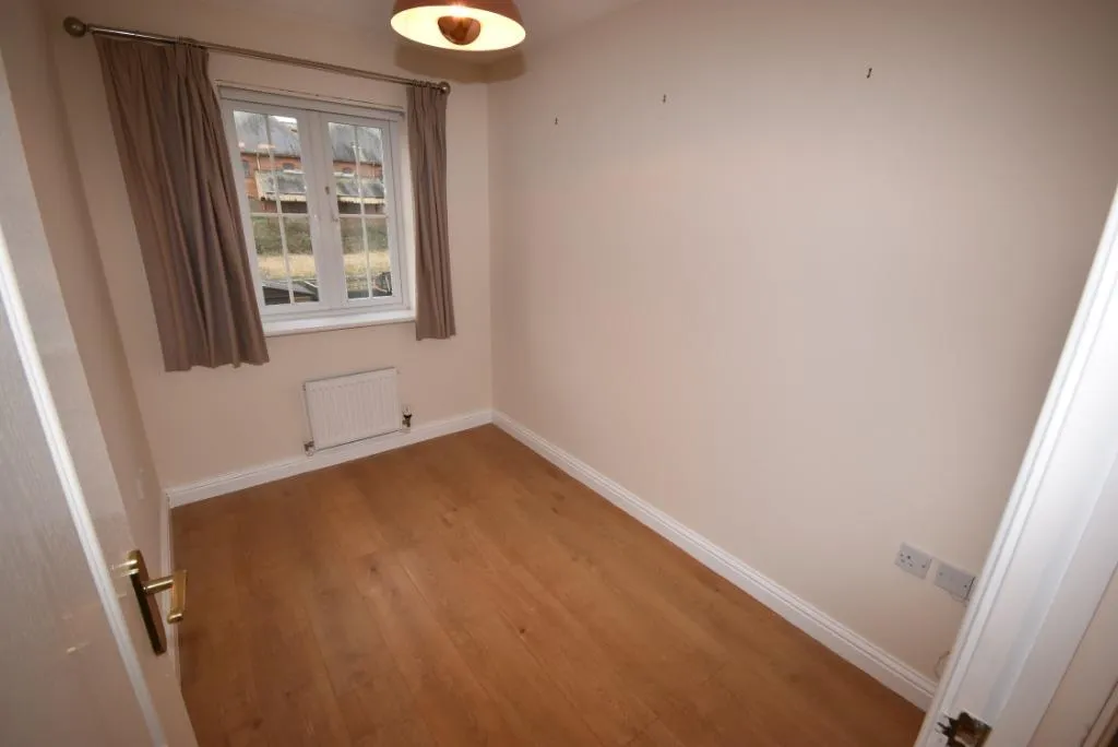 Rye Close, Sleaford, NG34, photo 12