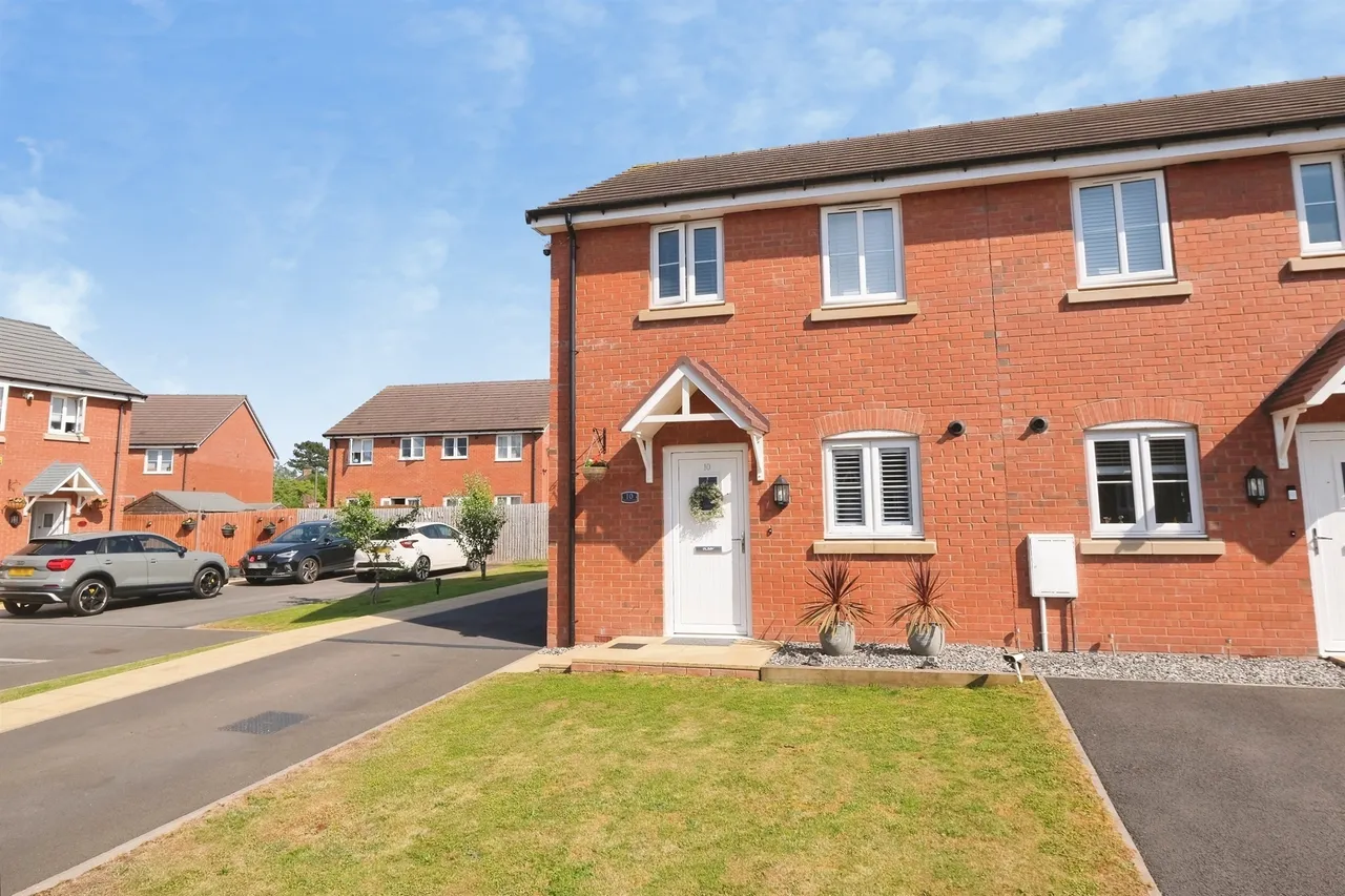 2 bed house for sale, Herwick Close, Kingstone, HR2
