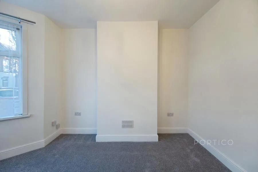 Seymour Road, London, E10, photo 4