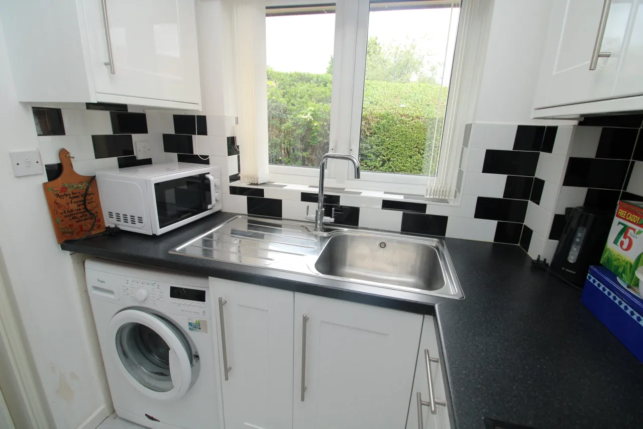 Montgomery Court, Bedford, 50 Walcourt Road, MK42 8SY, photo 8