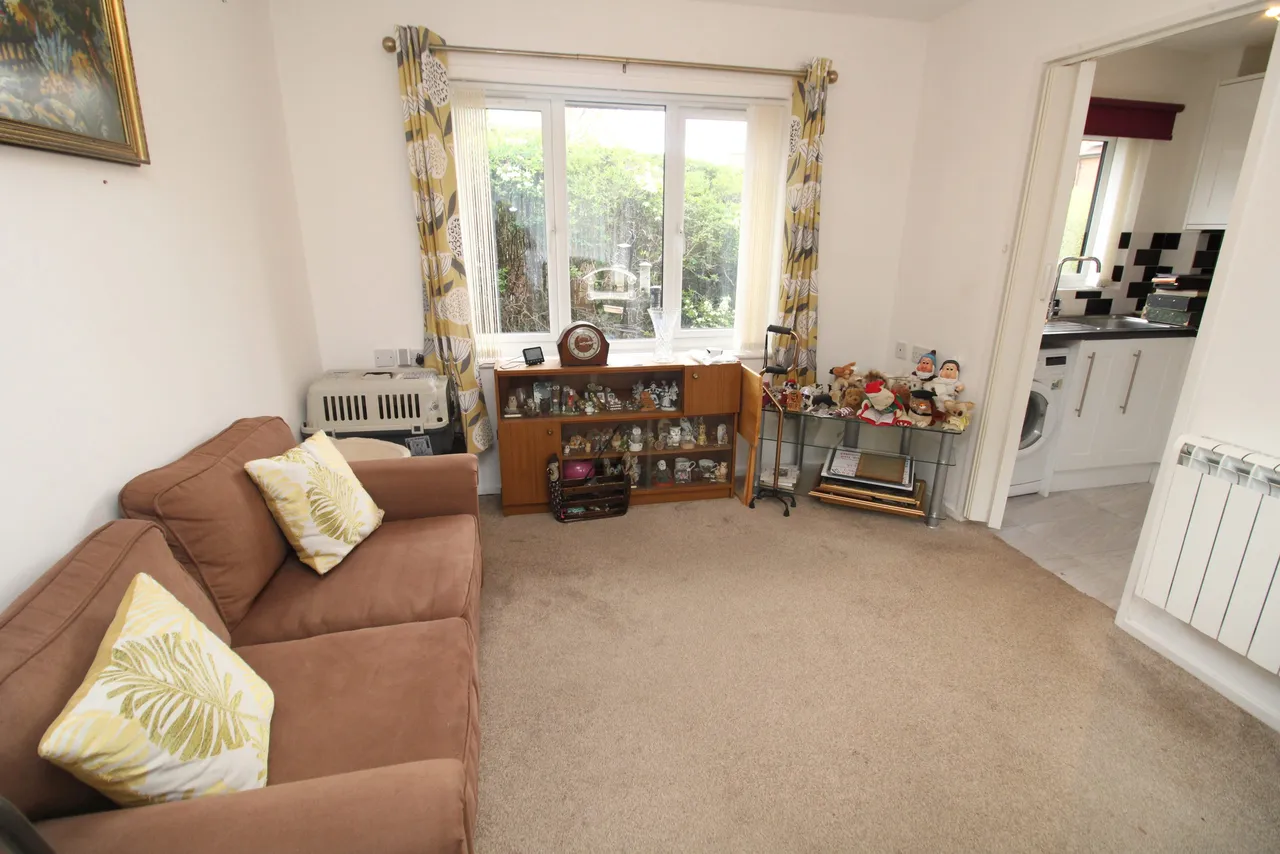 Montgomery Court, Bedford, 50 Walcourt Road, MK42 8SY, photo 6