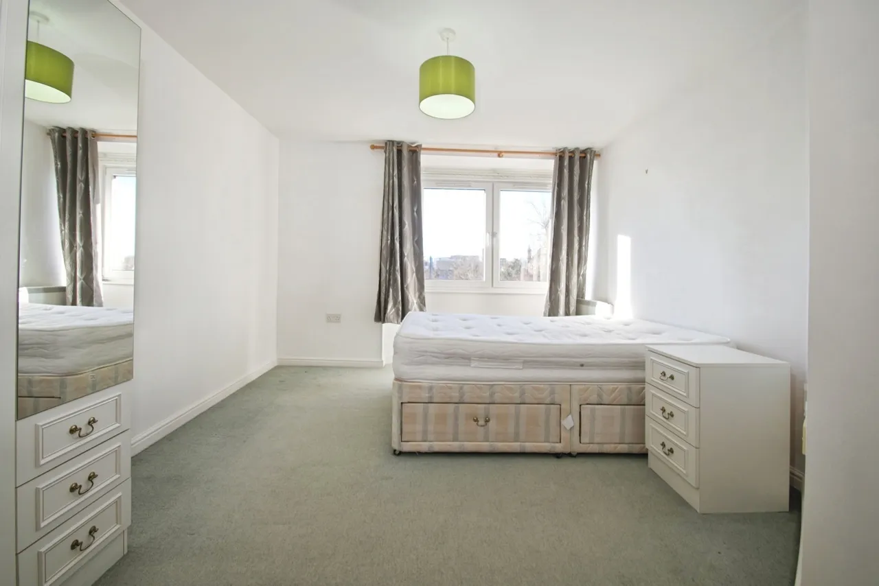 Verona House, Vellacott Close, Cardiff Bay, CF10, photo 12