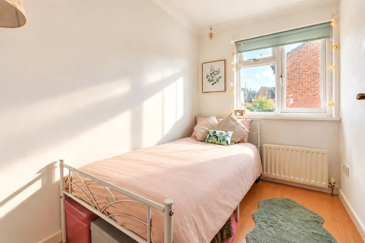 Long Meadow Drive, Barnstaple, EX32, photo 8