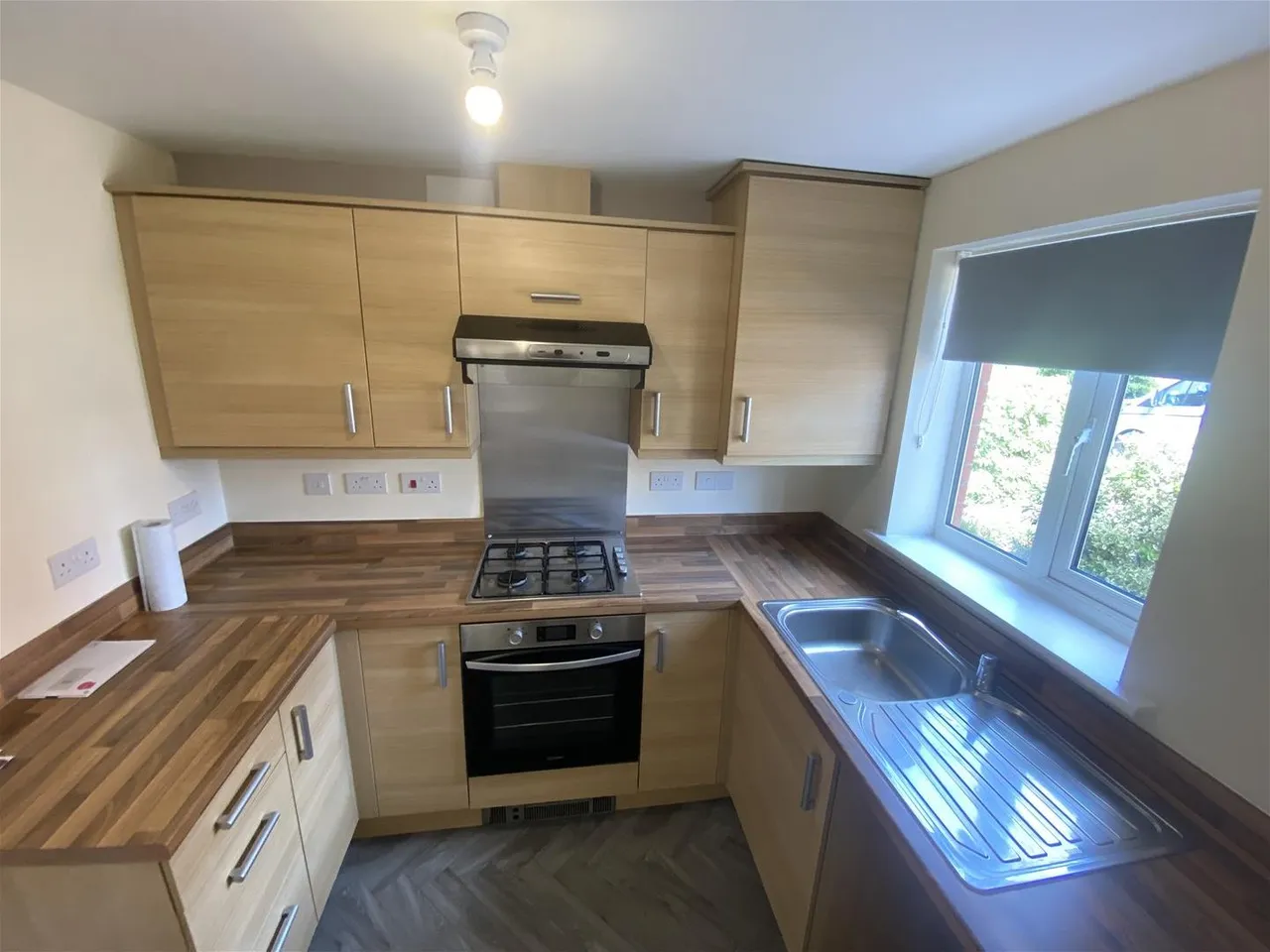 Belgravia Drive Kingsdown, Bridgwater, Somerset TA6 4GH, photo 2
