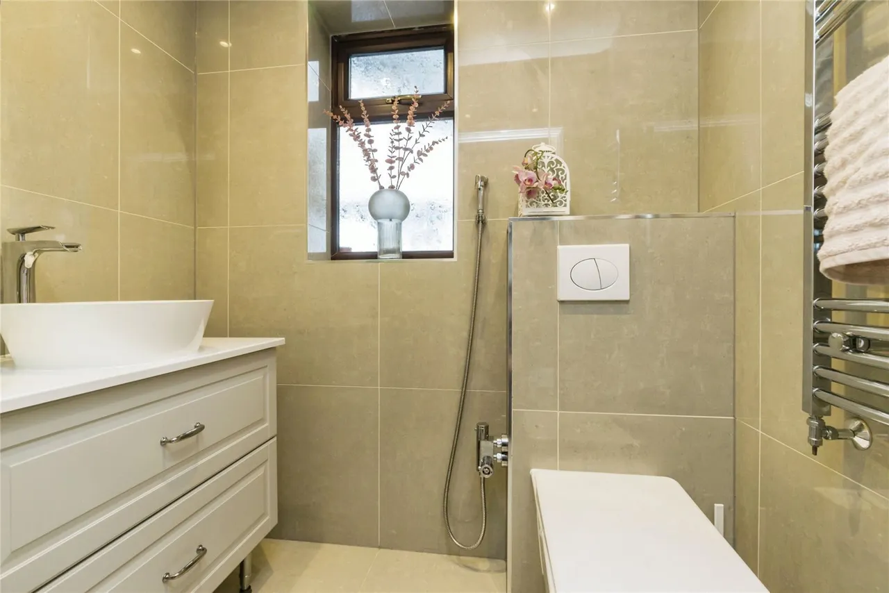 Meadowcroft, Lower Darwen, Darwen, Lancashire, BB3, photo 7