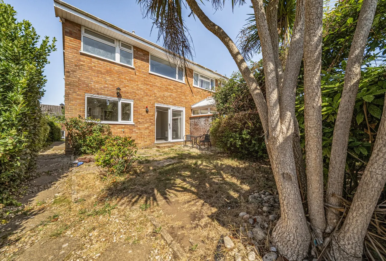 Nightingale Gardens, Somerset, Nailsea, BS48 2BH, photo 3