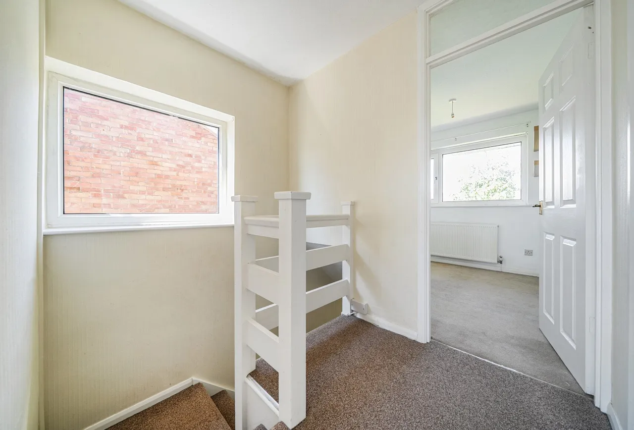 Nightingale Gardens, Somerset, Nailsea, BS48 2BH, photo 17