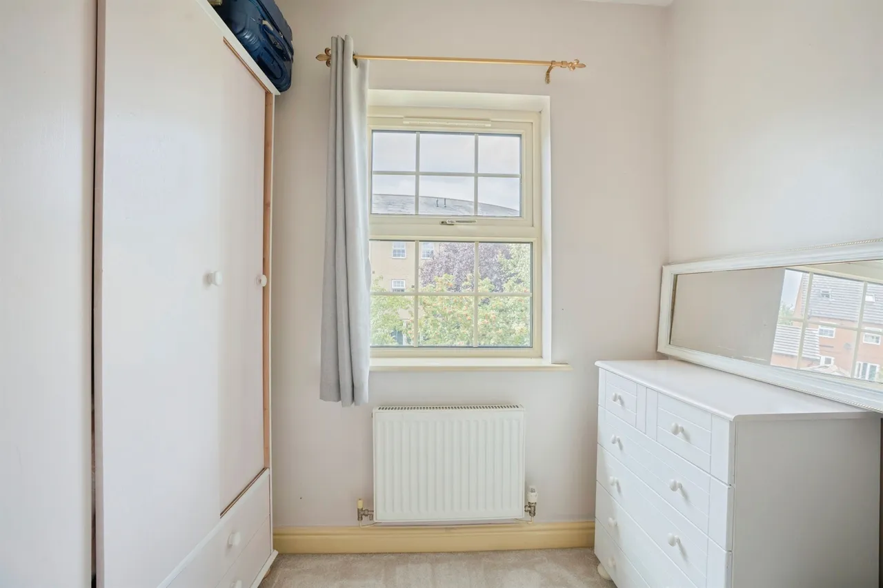Park Crescent, Bolton-Upon-Dearne, S63, photo 16