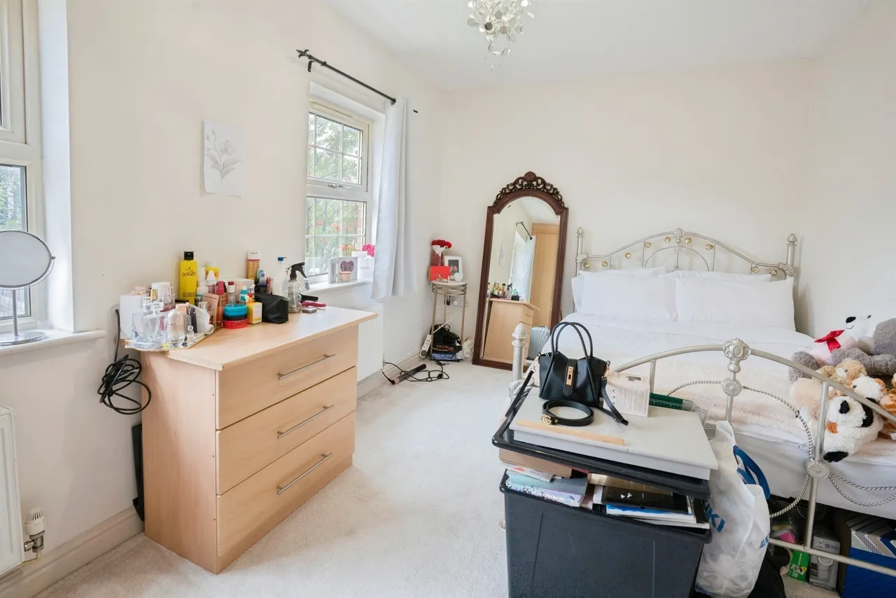 Park Crescent, Bolton-Upon-Dearne, S63, photo 10