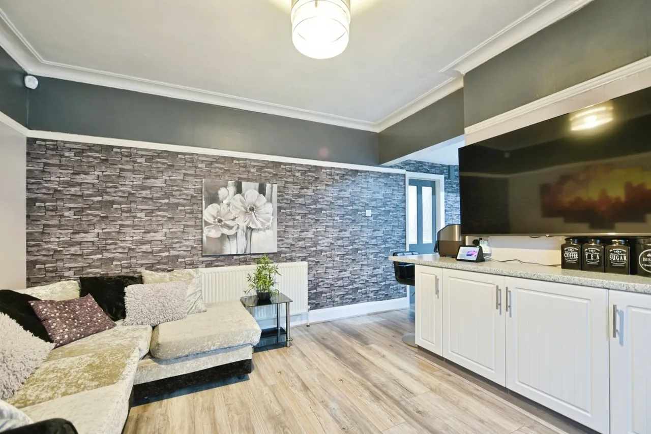 Herries Road, SHEFFIELD, South Yorkshire, S5, photo 6