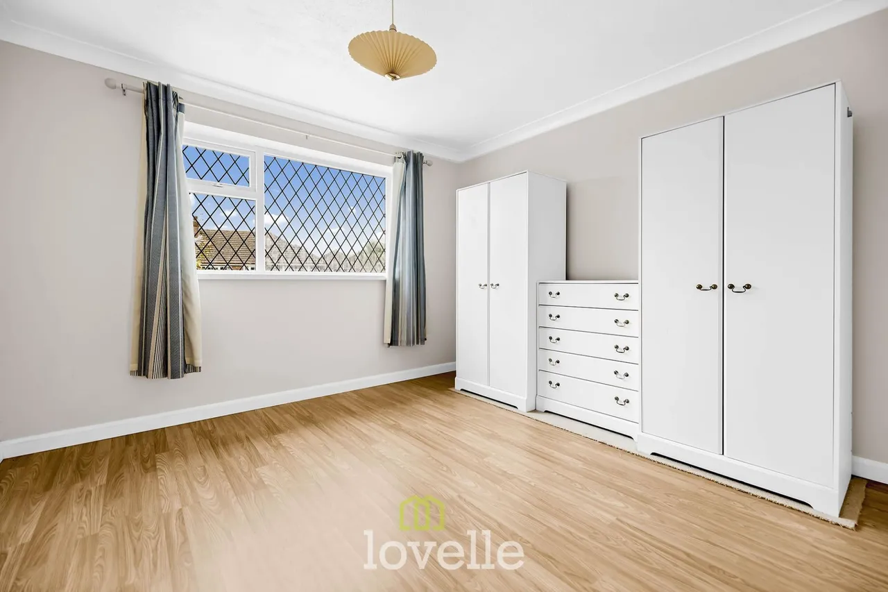 Queen Elizabeth Road, Humberston, DN36, photo 9