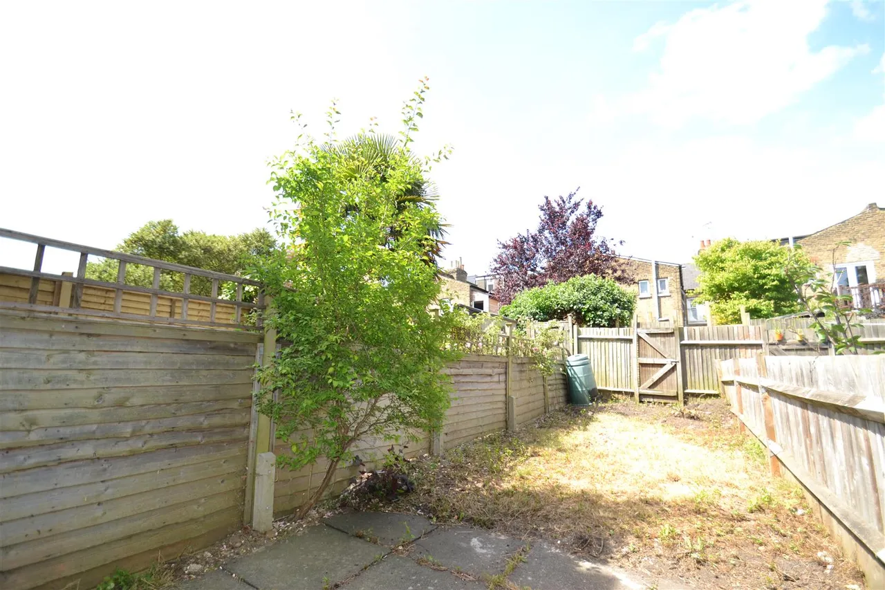 Ashleigh Road, Mortlake, SW14, photo 3