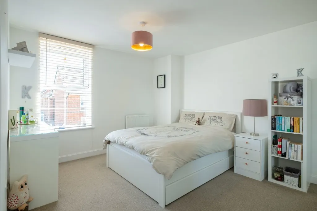 Sand Martin Close, East Leake, LE12, photo 12