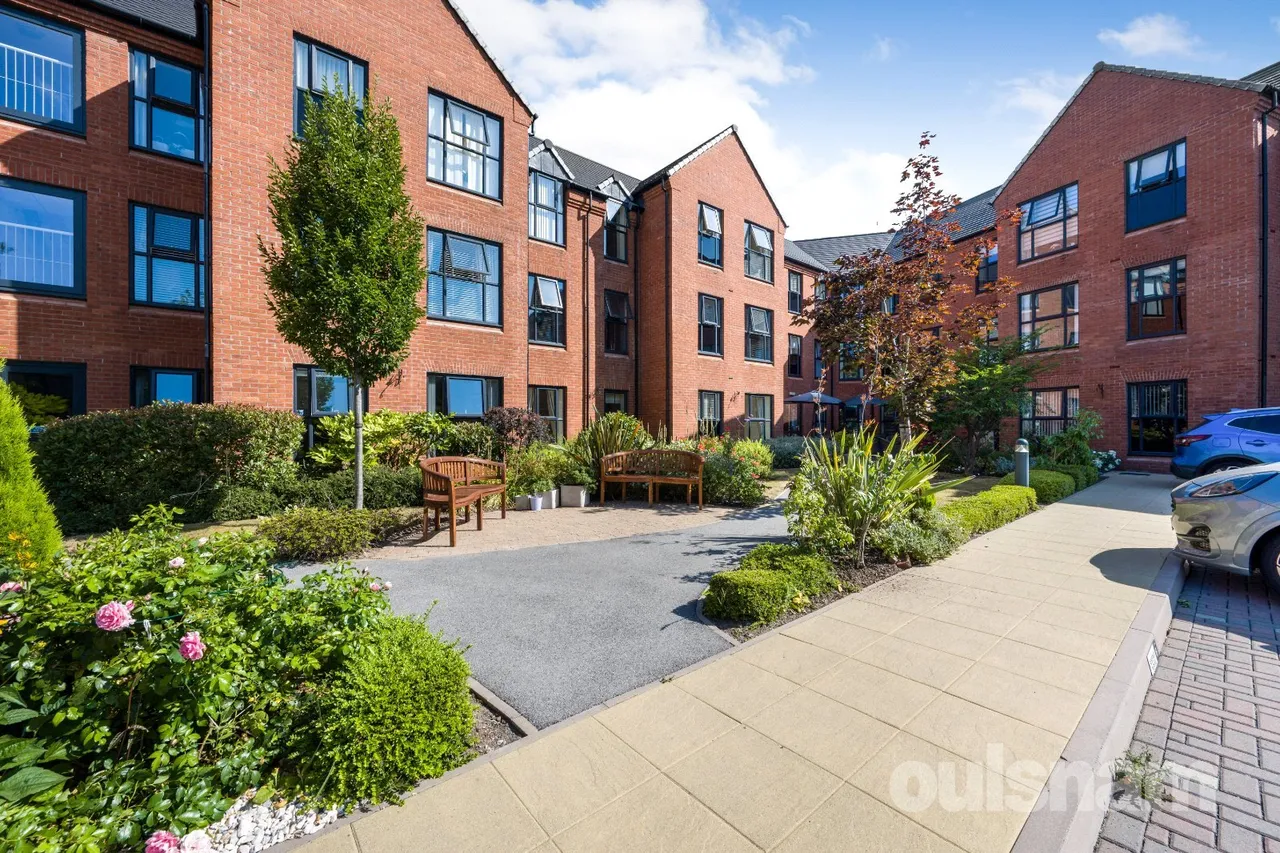 Clive Road, Redditch, Worcestershire, B97 4AY, photo 11