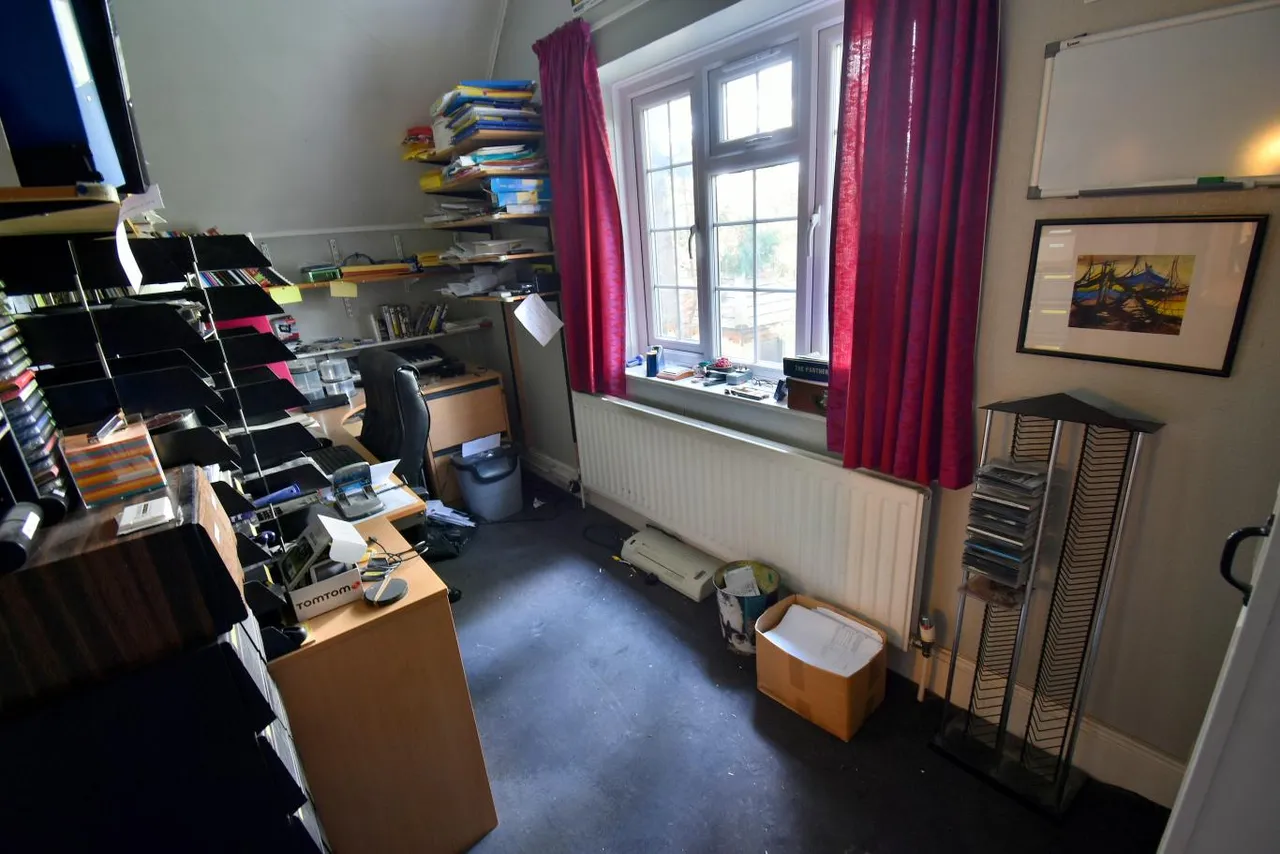 Dudsbury Avenue, BH22, photo 17