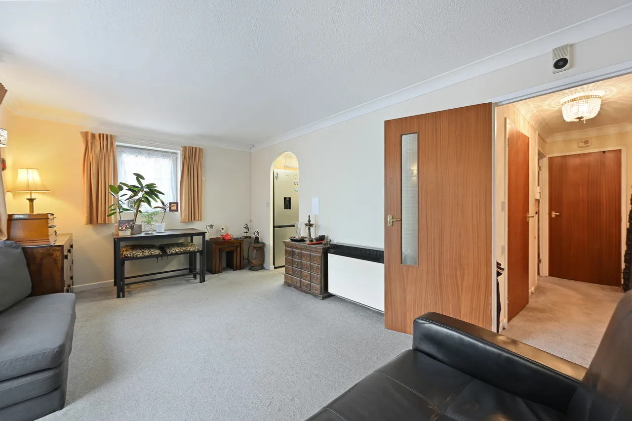 Oakdene Close, Pinner, HA5, photo 4