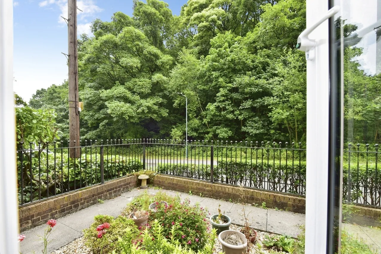 Middlewood Drive, Sheffield, S6, photo 5