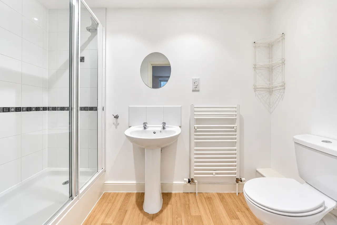 Grange House, Dickens Heath, B90, photo 9
