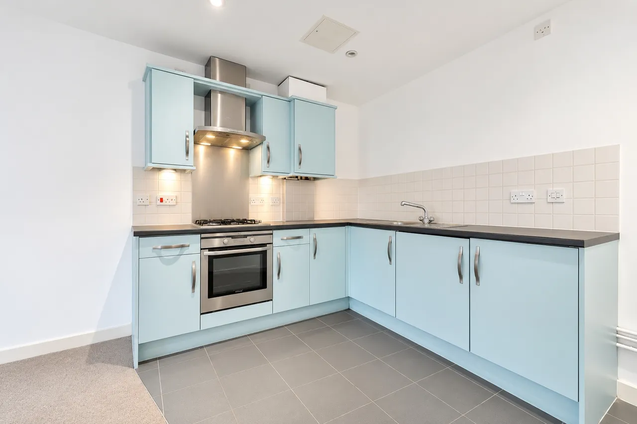 Grange House, Dickens Heath, B90, photo 4