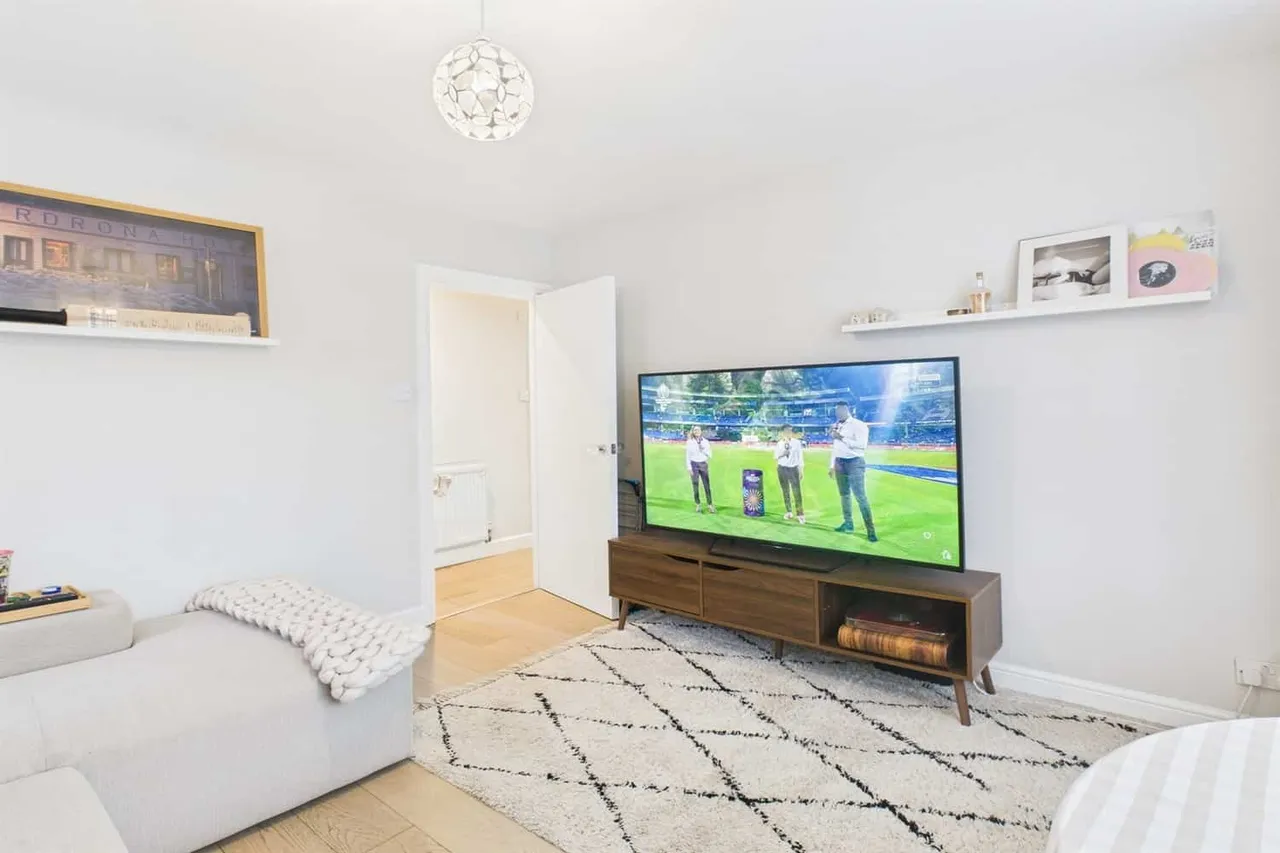 London Court, Frogmore, London, SW18 1HH, photo 4