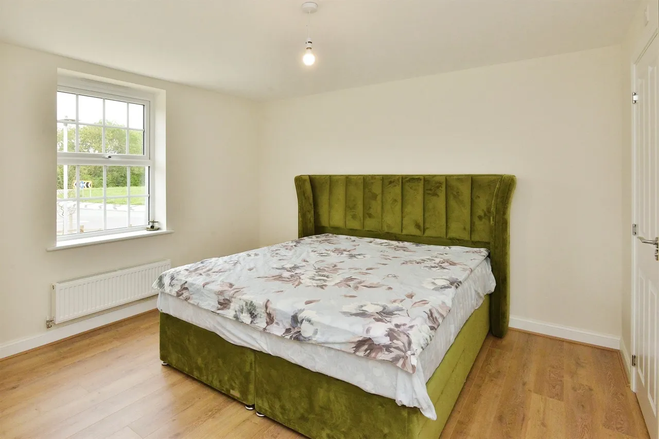 Flora Garden, Fairfields, MK11, photo 8