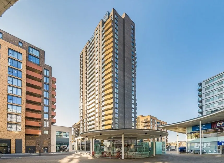 2 bed flat to rent — Prince Regent Road, Hounslow, TW3