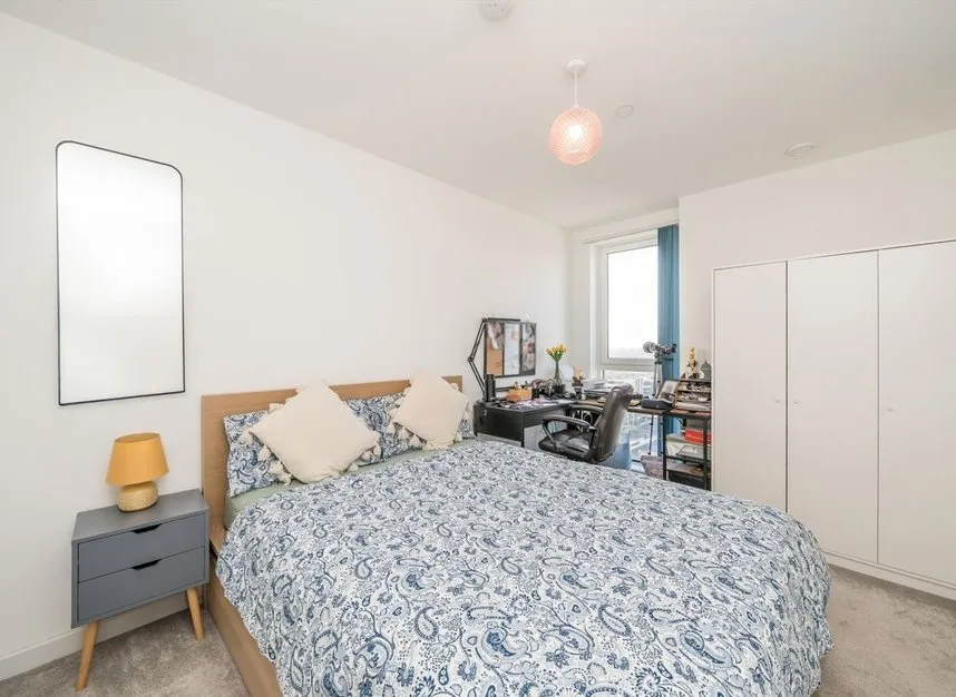 Prince Regent Road, Hounslow, TW3, photo 6