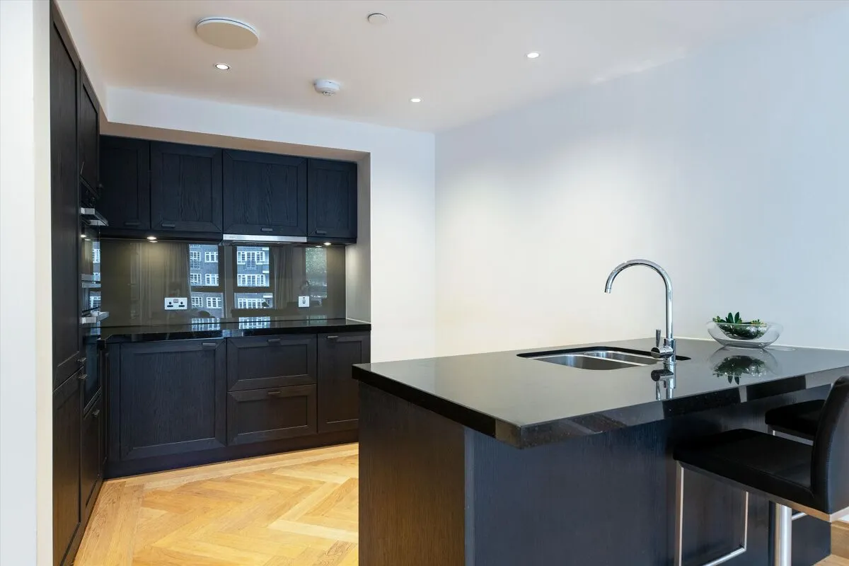 John Islip Street, London, SW1P, photo 2
