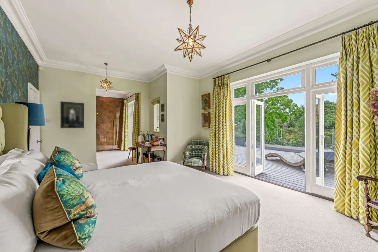 Strawberry Hill Road, Twickenham, TW1 4PU, photo 12