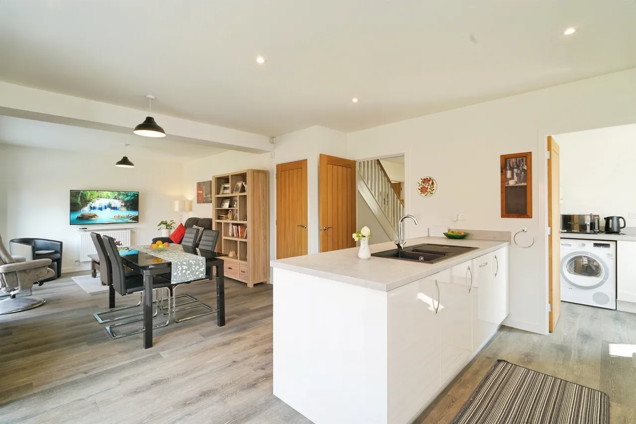 Barbel Drive, Shirley, B90, photo 10