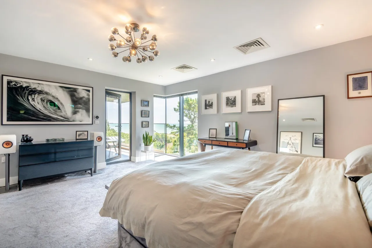 Cliff Road, Hythe, Kent, CT21 5XE, photo 10