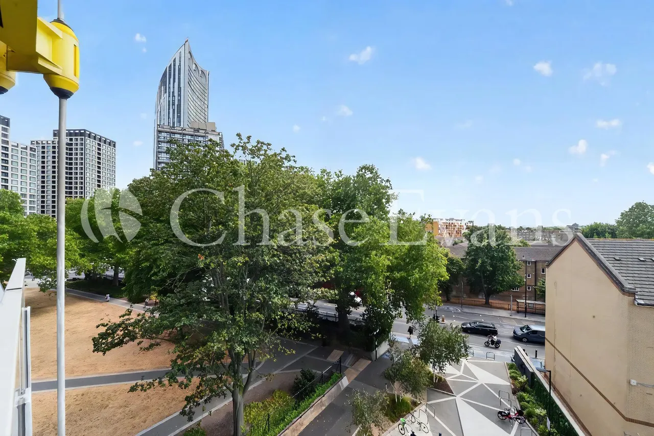 Churchyard Row, Elephant & Castle, London, SE11, photo 13
