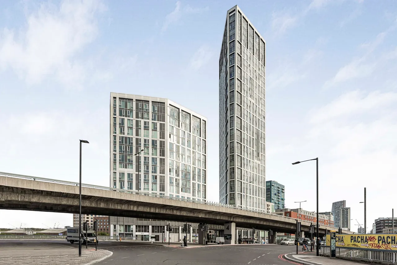 High Street, London, E15, photo 5