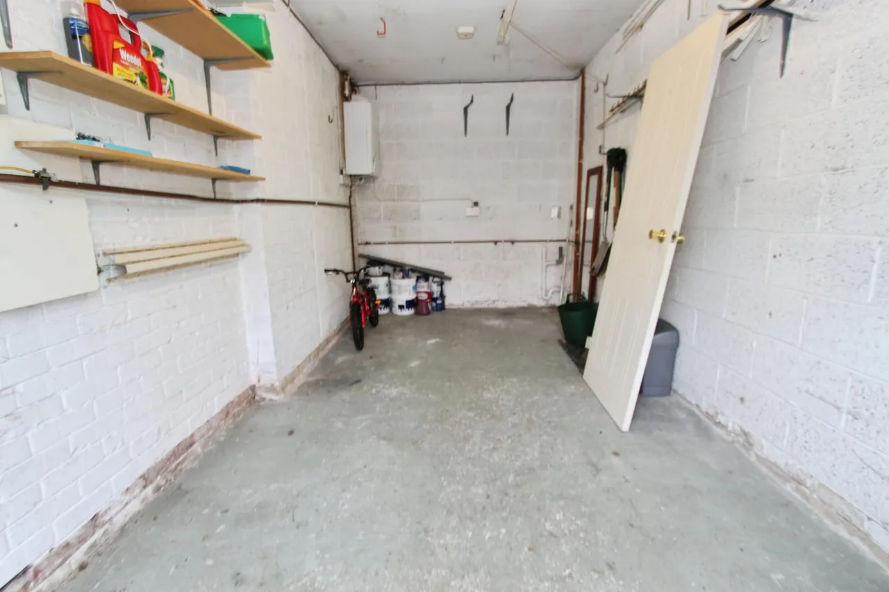 Raeburn Drive, Toton, NG9, photo 9