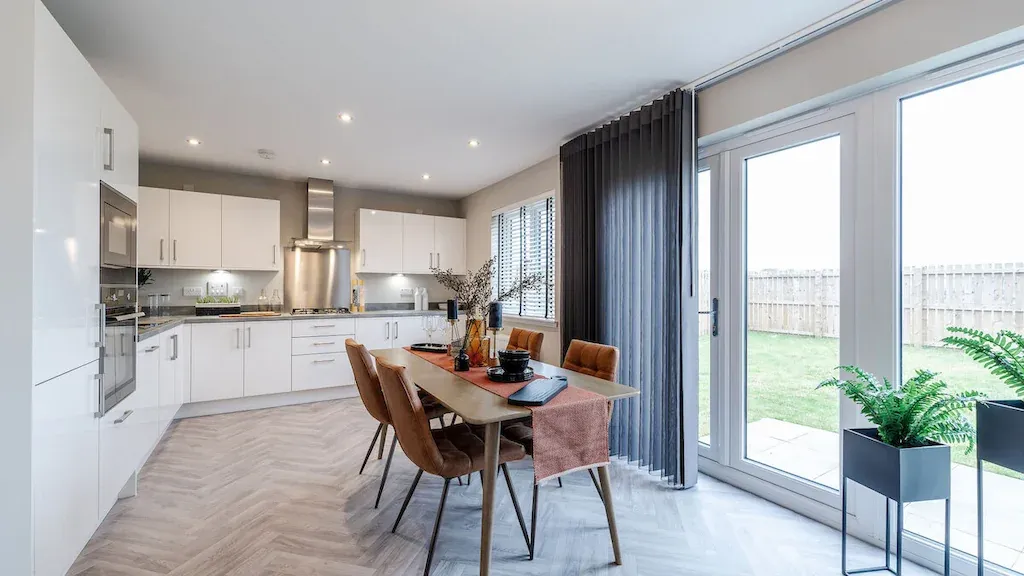 The Leven, Dargavel Village, Bishopton, photo 8