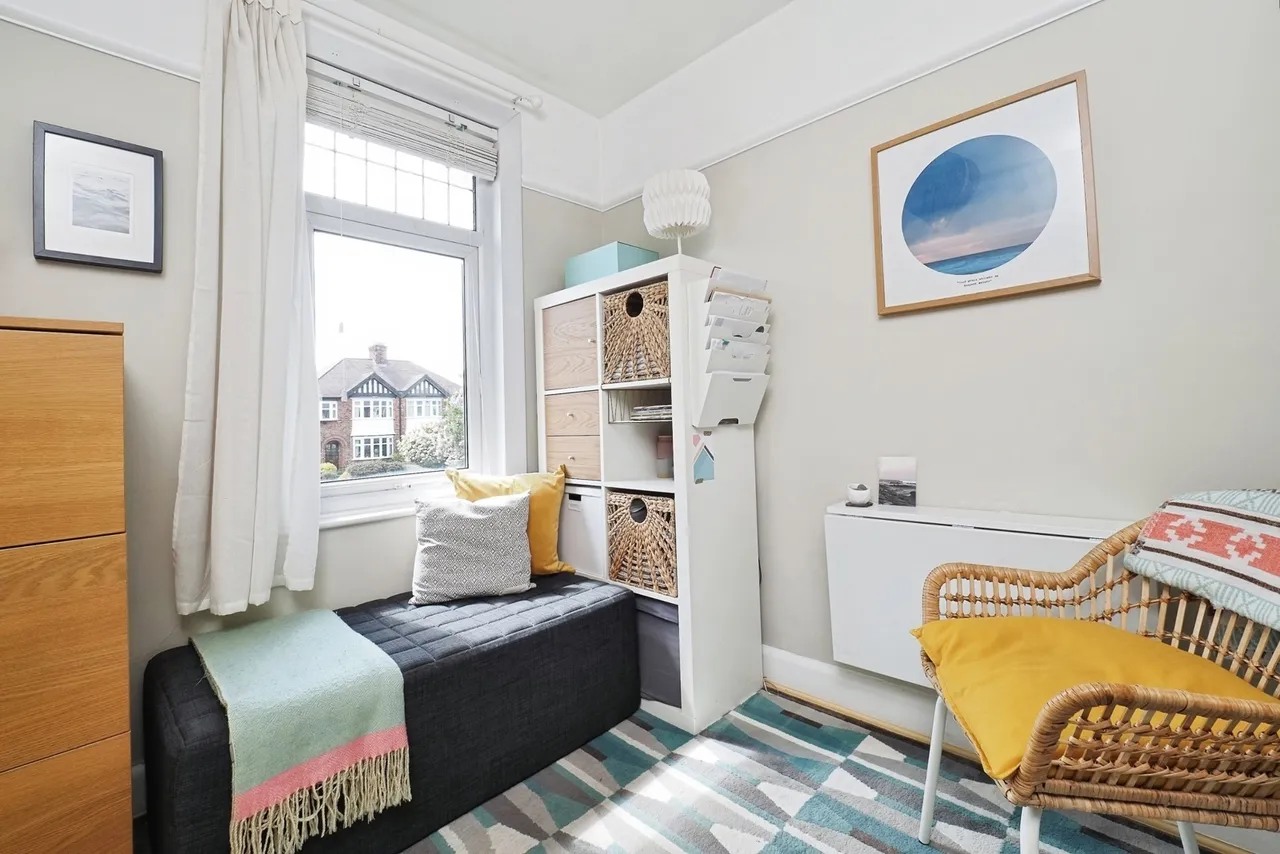 Russell Drive, Wollaton, Nottingham, NG8, photo 16