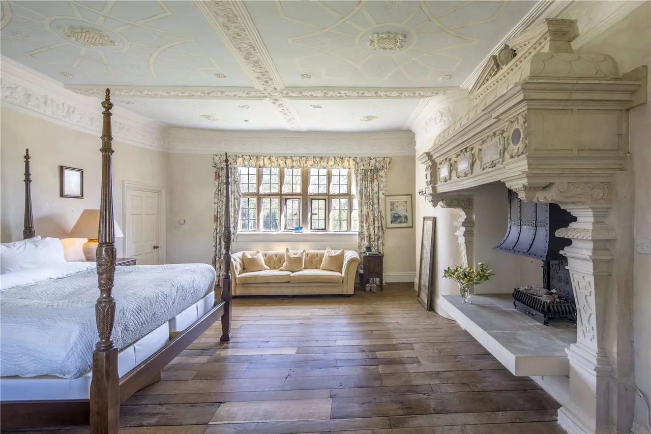 Upper Swell, Cheltenham, Gloucestershire, GL54 1EW, photo 11