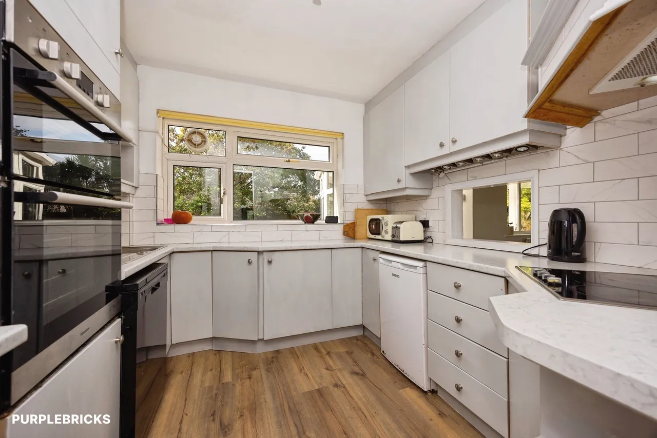Oakwood Road, Woking, GU21, photo 7