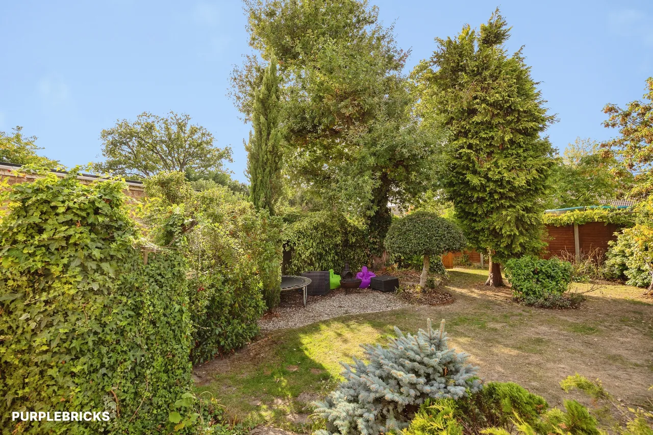 Oakwood Road, Woking, GU21, photo 18