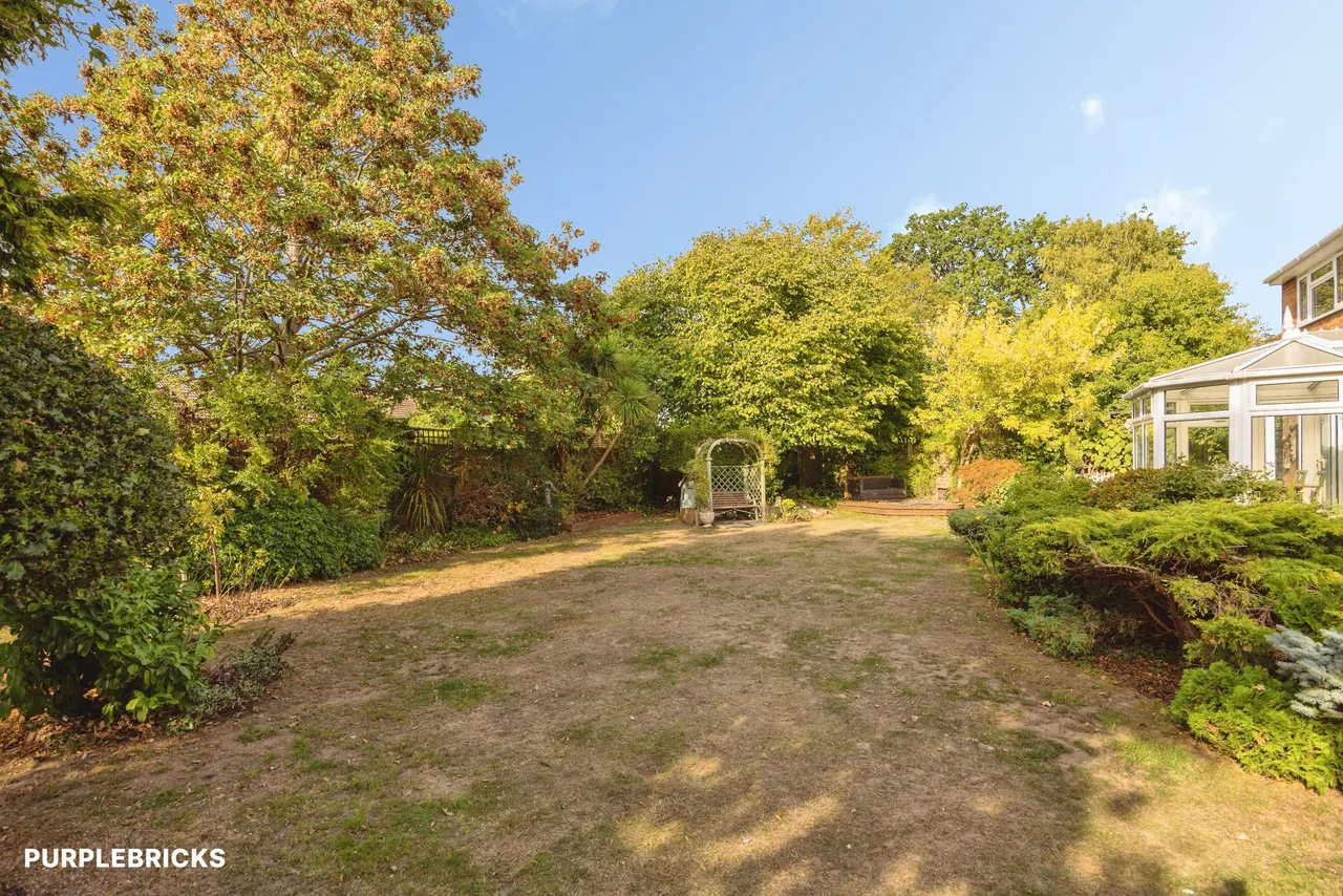 Oakwood Road, Woking, GU21, photo 12