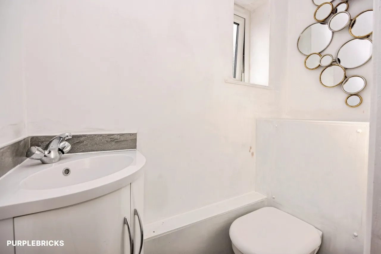 Oakwood Road, Woking, GU21, photo 31