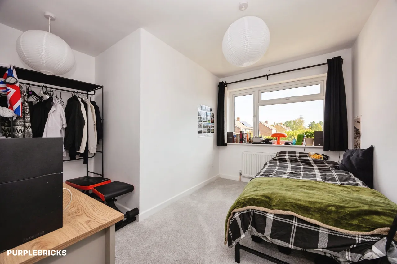 Oakwood Road, Woking, GU21, photo 11