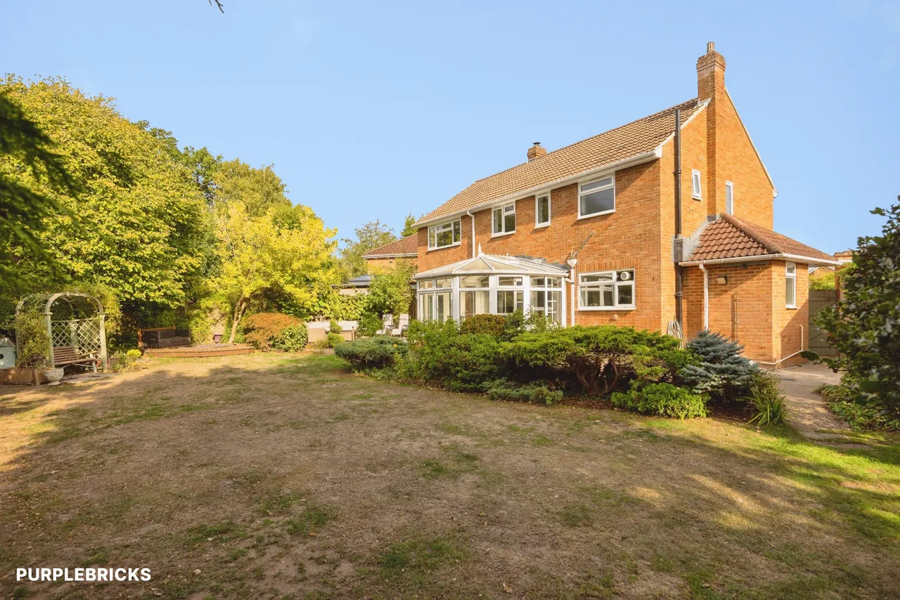 Oakwood Road, Woking, GU21, photo 19