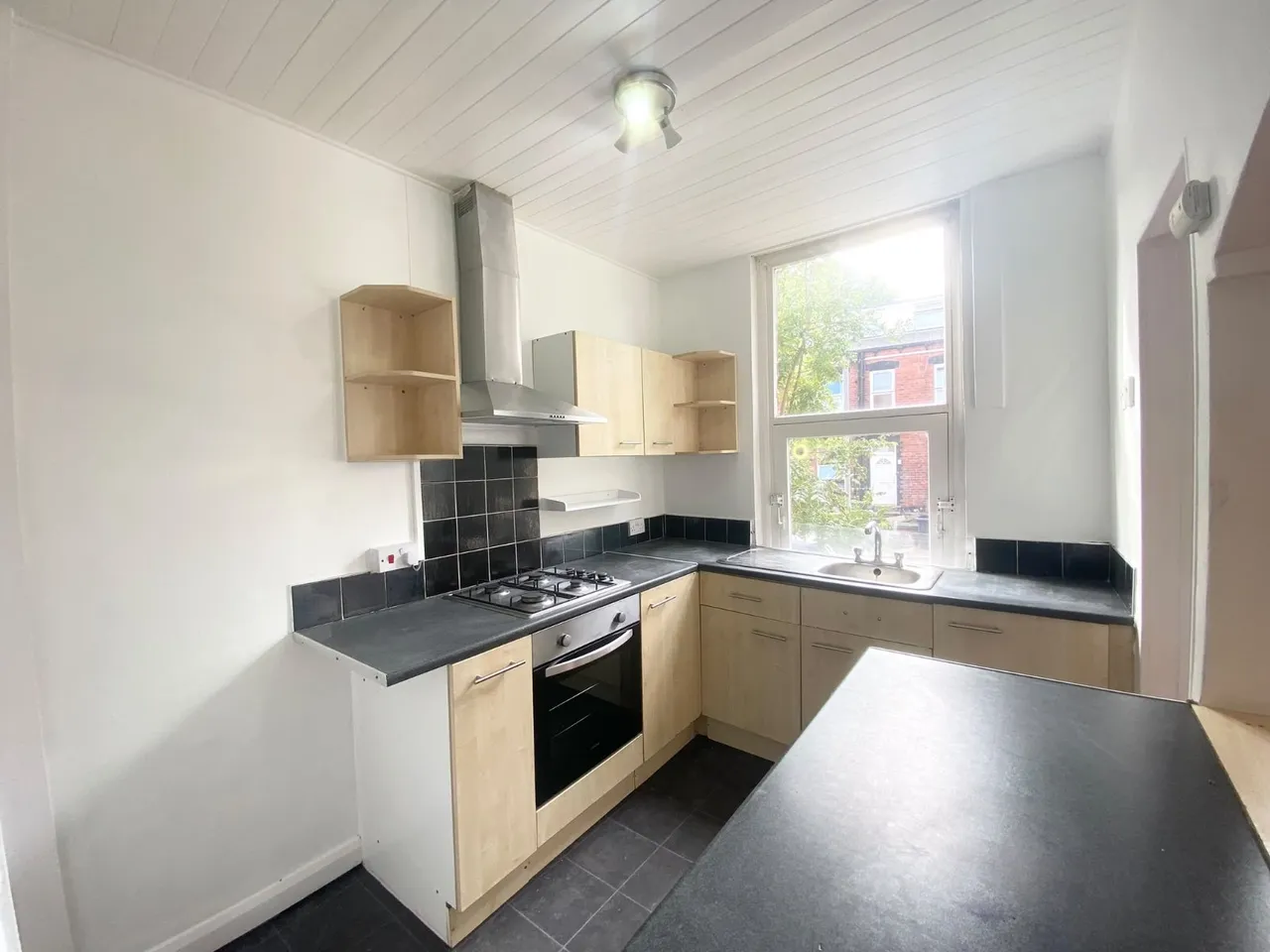 Gilpin Place, Leeds, LS12, photo 3