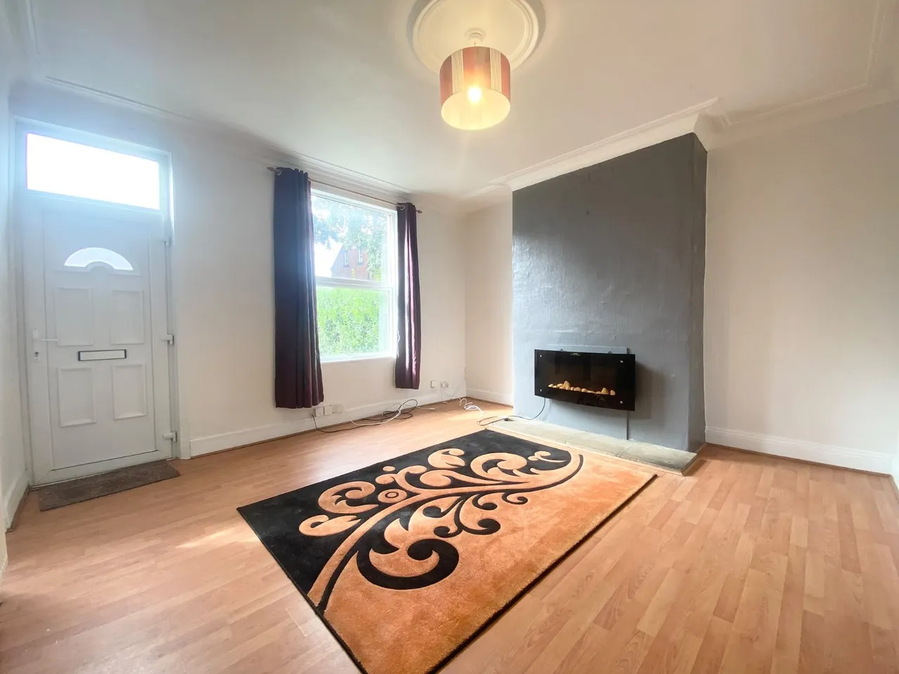 Gilpin Place, Leeds, LS12, photo 2