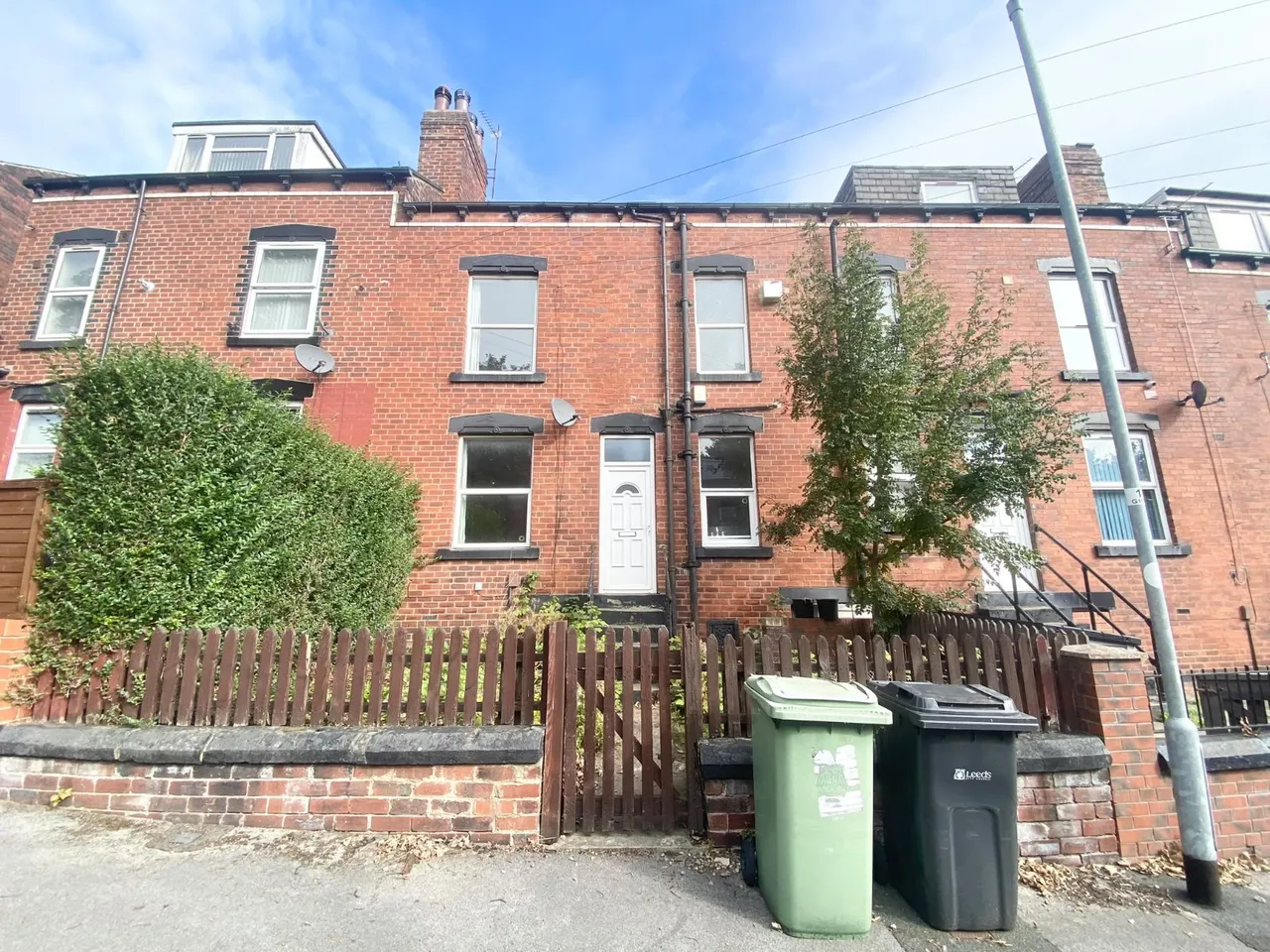 2 bed house to rent, Gilpin Place, Leeds, LS12