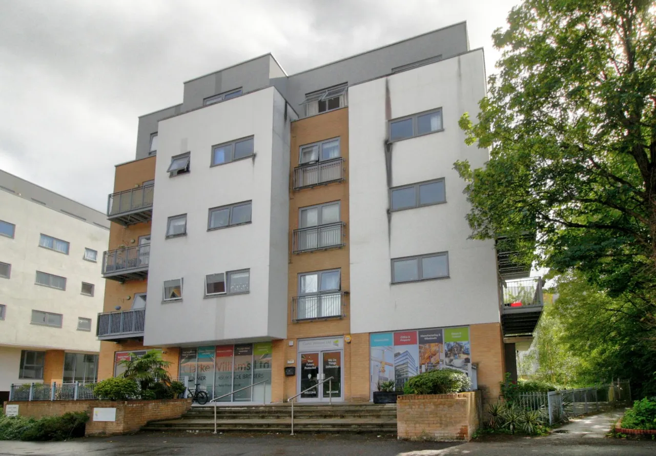 Sovereign Way, Tonbridge, TN9, photo 10